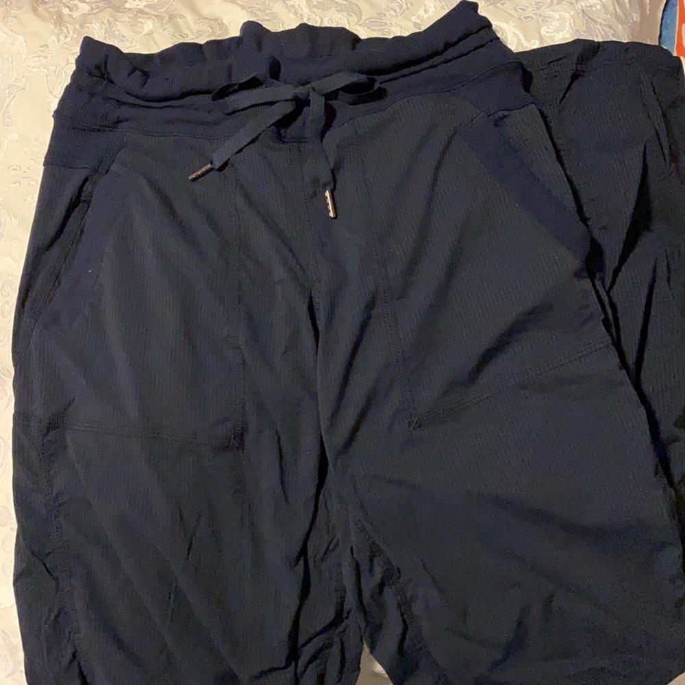 Lululemon cargo wind pants